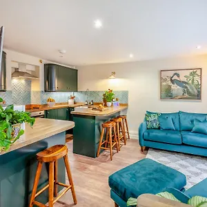 The Garden Flat Holiday home Bath
